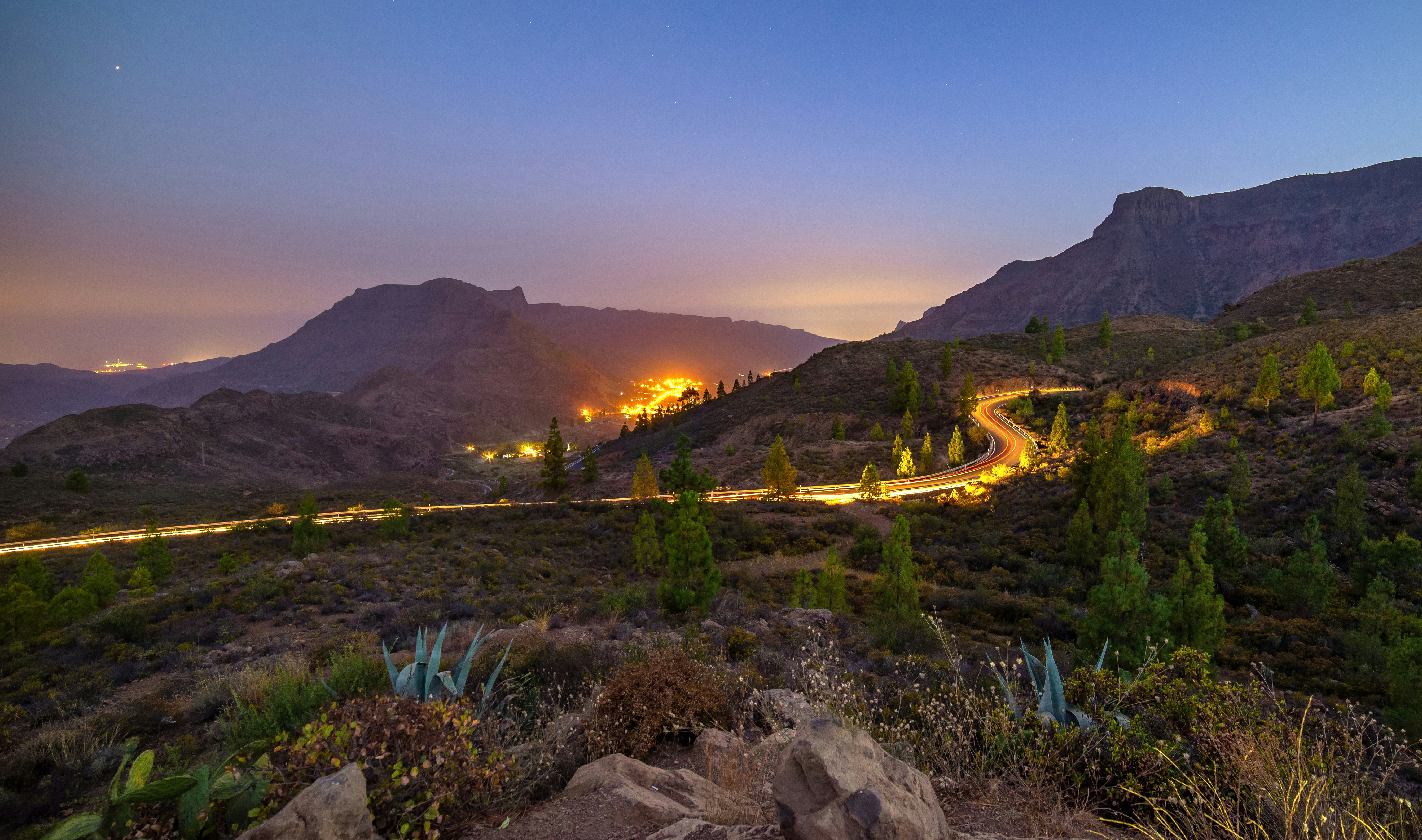 highway near mountain